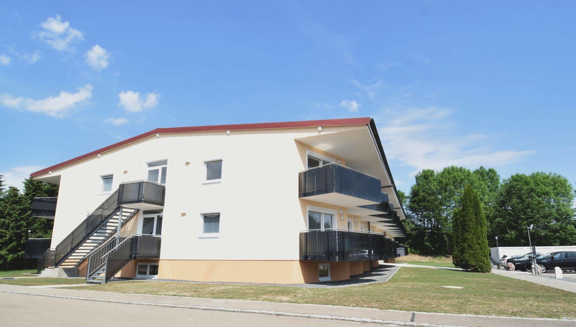 Aparthotel Donaustern Asbach-Bäumenheim Εξωτερικό φωτογραφία