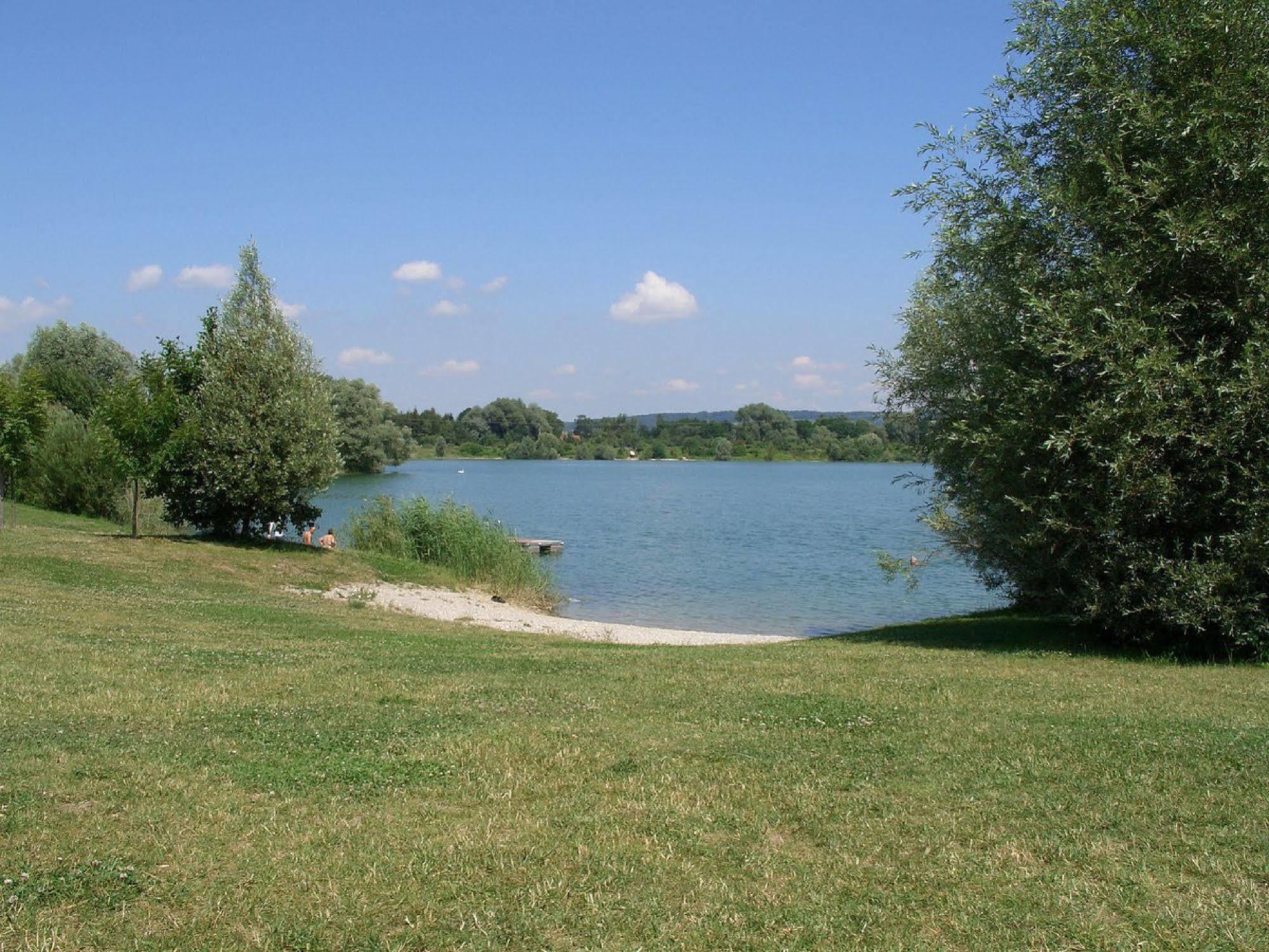 Aparthotel Donaustern Asbach-Bäumenheim Εξωτερικό φωτογραφία